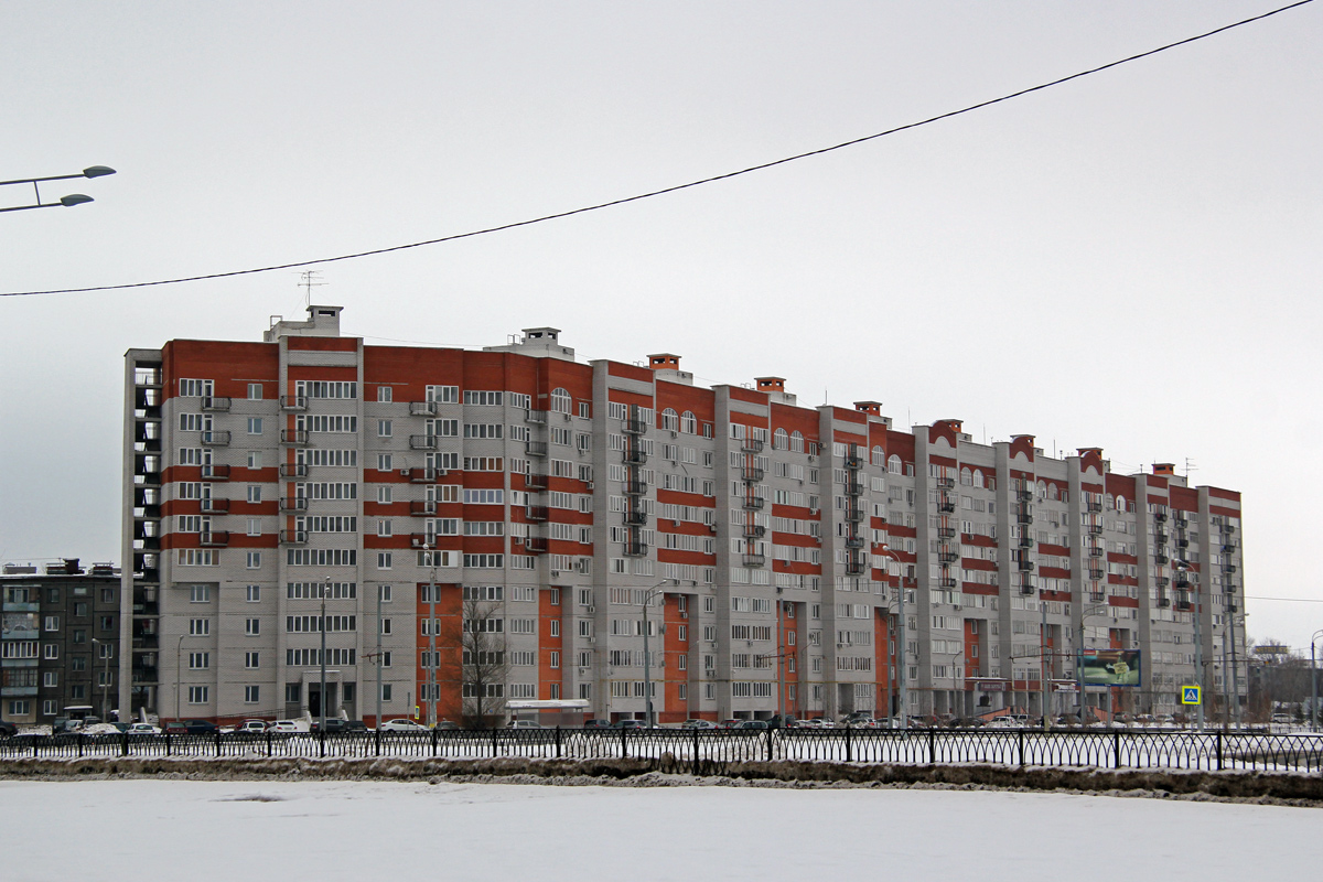 Казань, Улица Коммунаров, 2 (подъезды 7-15)