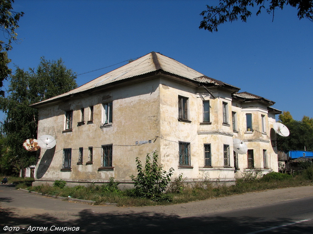 Усть-Каменогорск, Лениногорская улица, 2