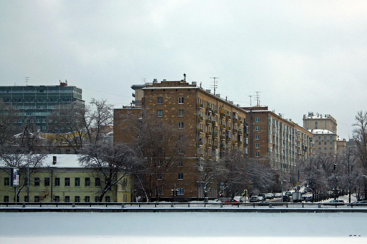 Москва, Новодевичий проезд, 10