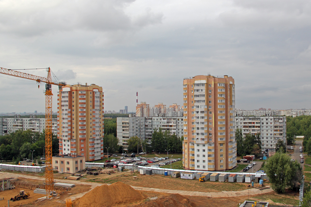Казань, Улица Академика Завойского, 4; Улица Академика Завойского, 6