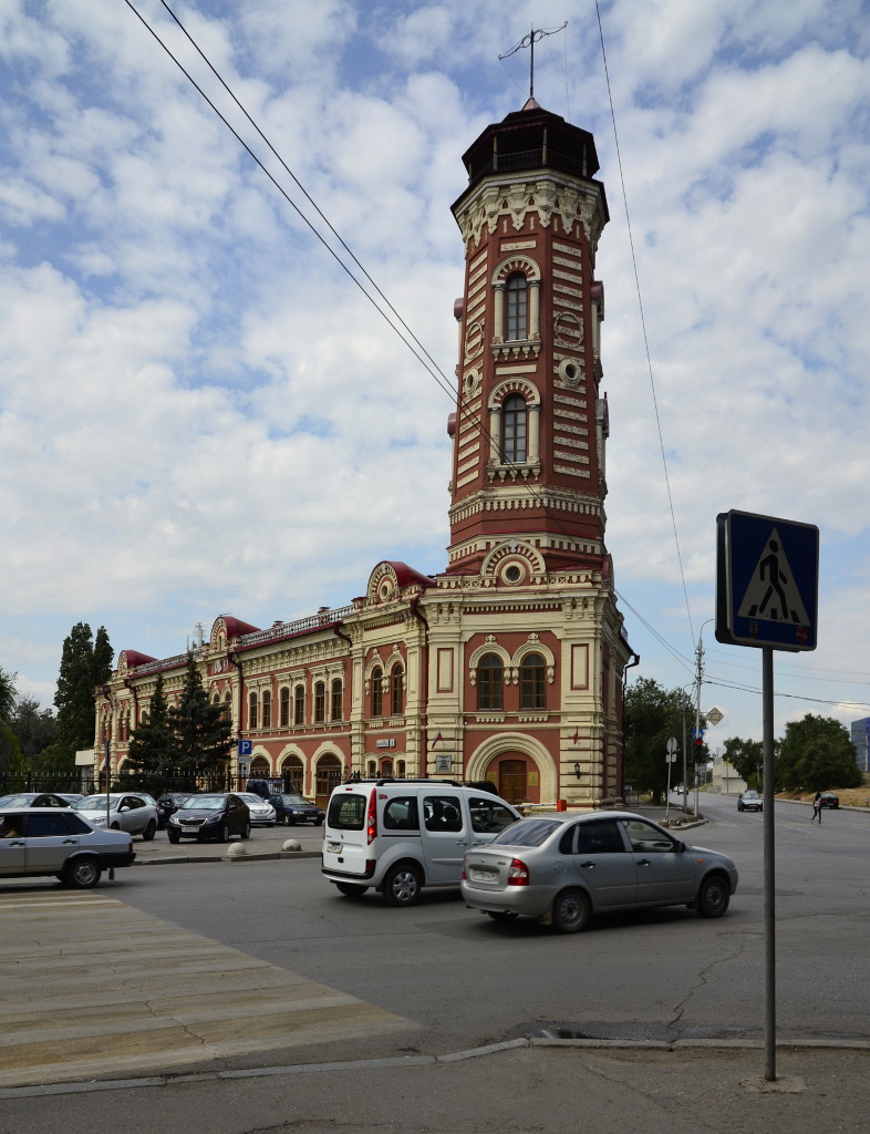 Волгоград, Коммунистическая улица, 5