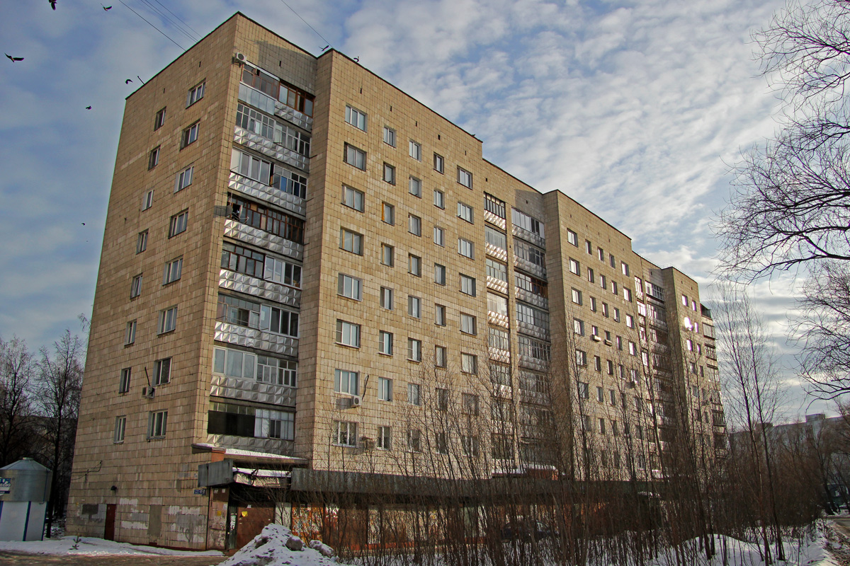 Казань, Улица Серова, 17
