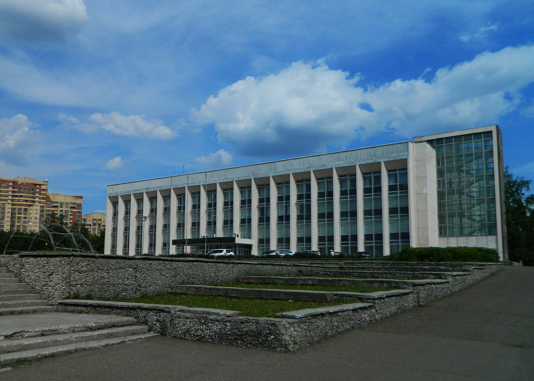 Уфа, Улица Машиностроителей, 10 корп. 1