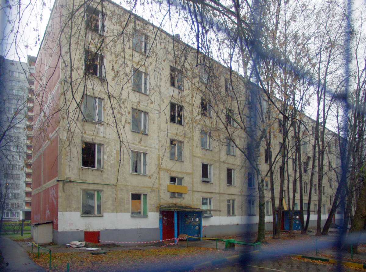 Москва, Заревый проезд, 11
