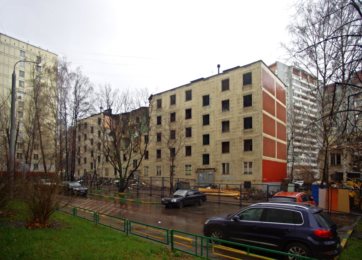 Москва, Заревый проезд, 17
