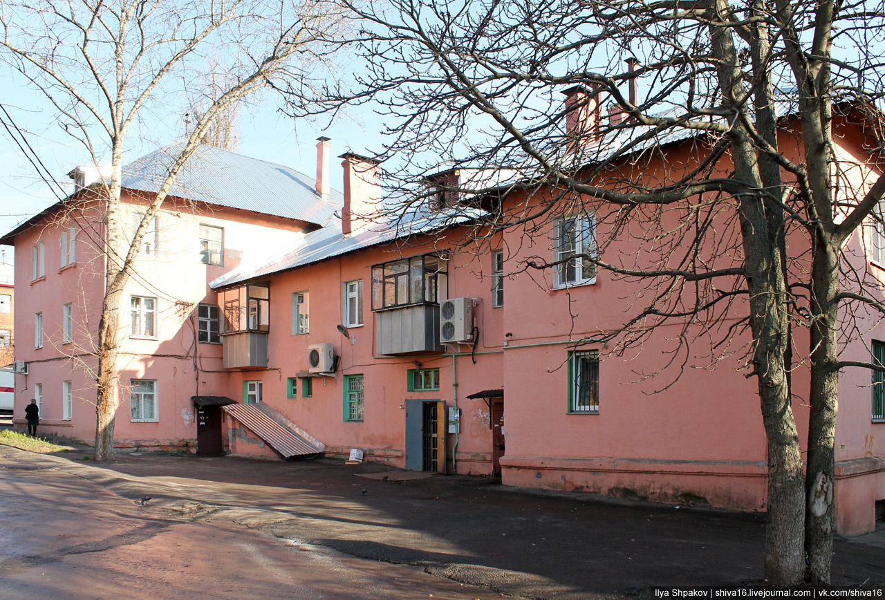 Курск, Заводская улица, 9 / Сумская улица, 8