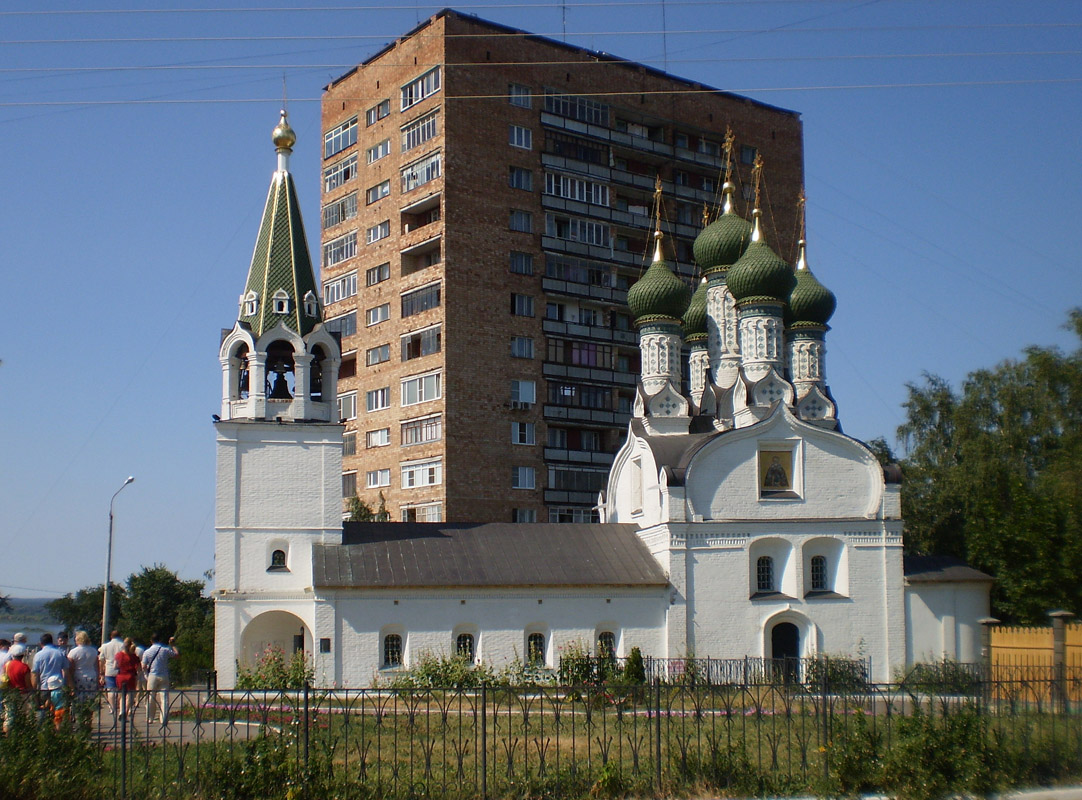 Нижний Новгород, Крутой переулок, 4А; Набережная Федоровского, 3