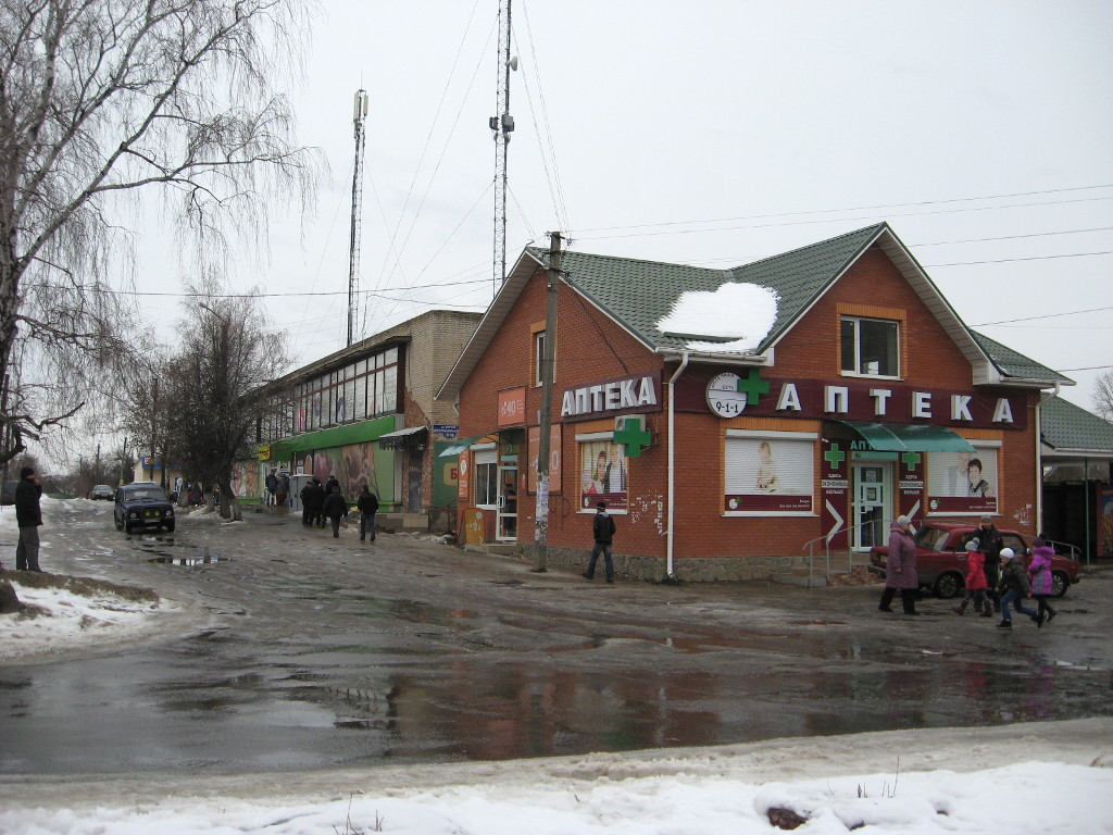 Покотиловка, Улица Независимости, 58; Улица Независимости, 58 / Почтовая улица, 18