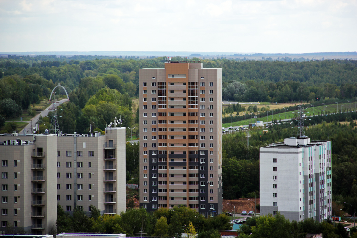 Казань, Улица Рауиса Гареева, 2