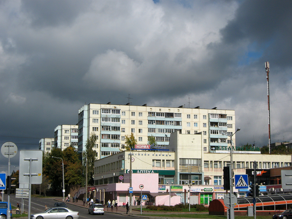 Минск, Улица Притыцкого, 56 / Улица Петра Глебки, 2; Улица Петра Глебки, 4