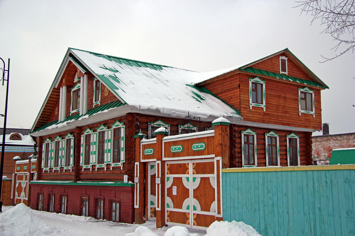 Казань, Улица Каюма Насыри, 11