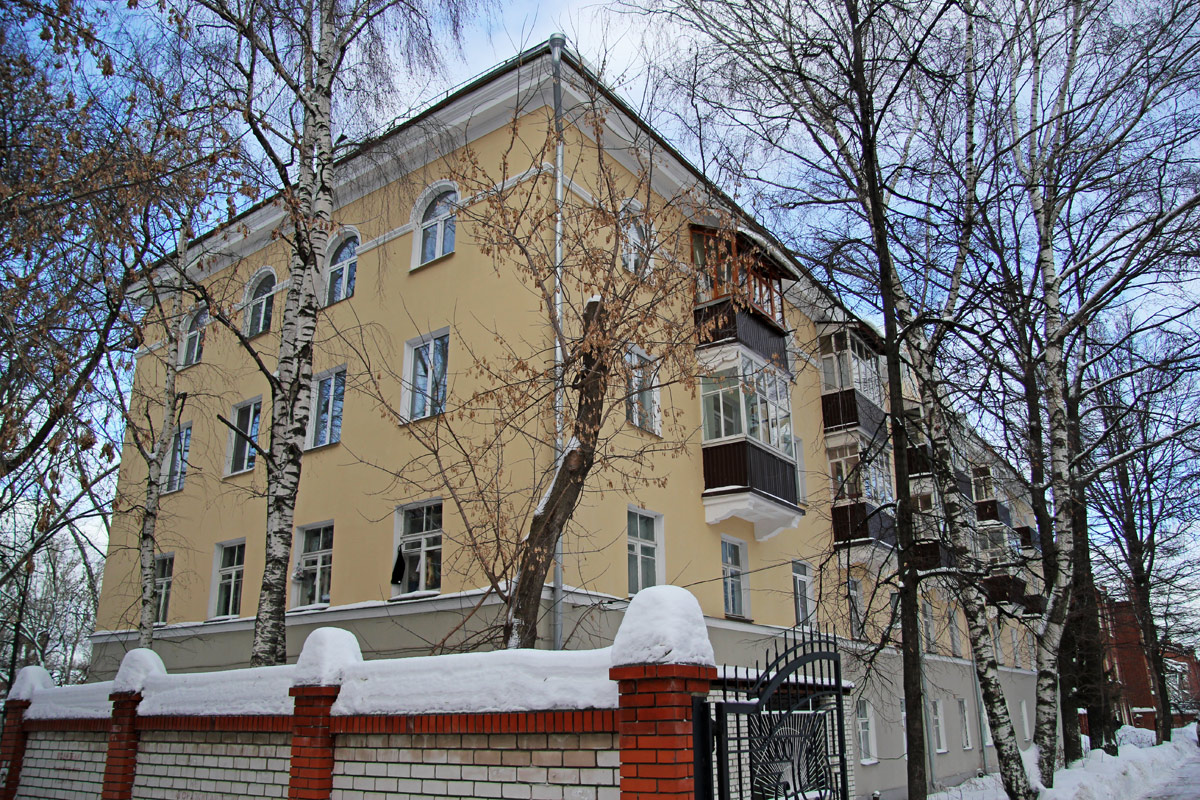 Казань, Октябрьский городок, 1/106