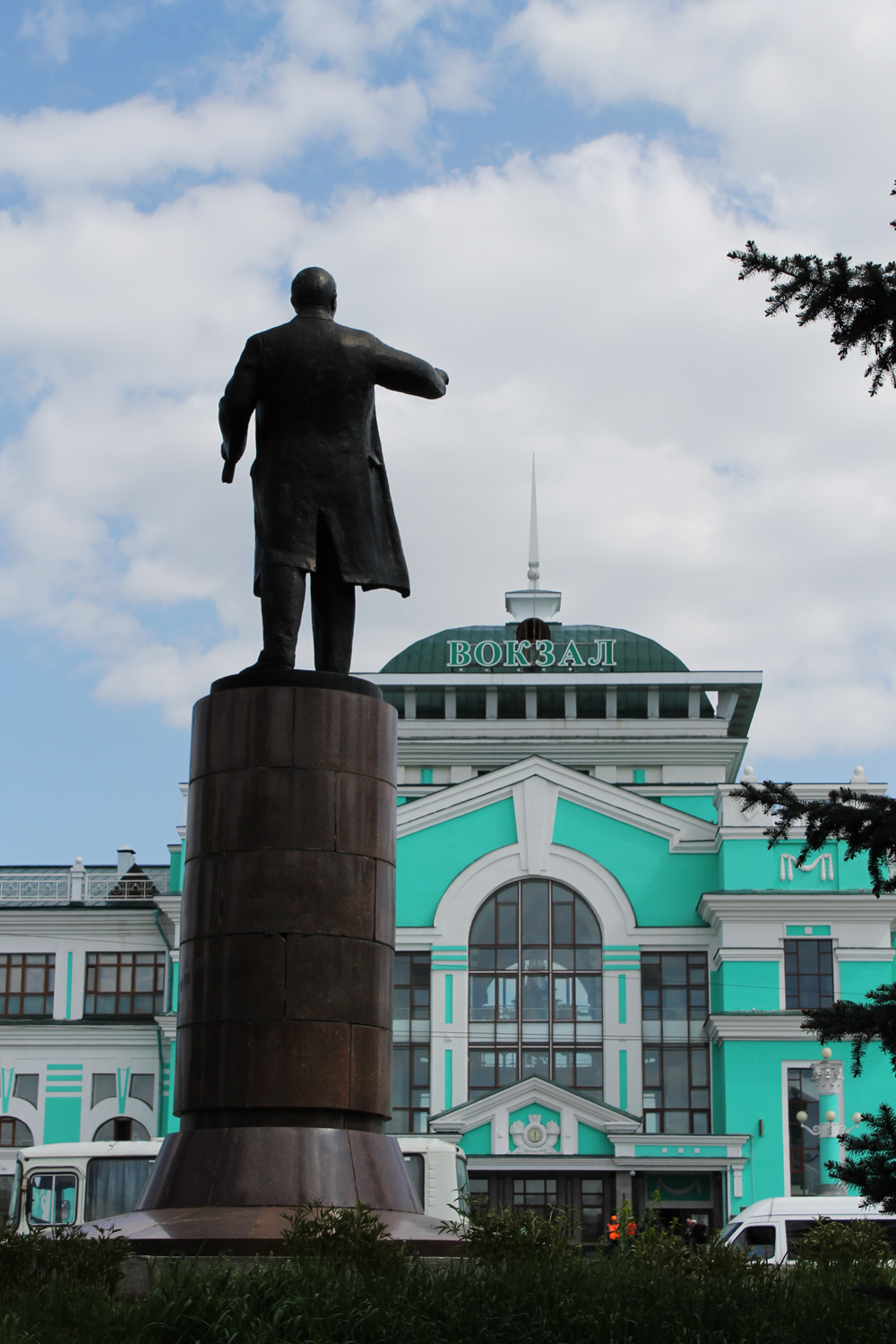 Омск, Улица Леконта, 1
