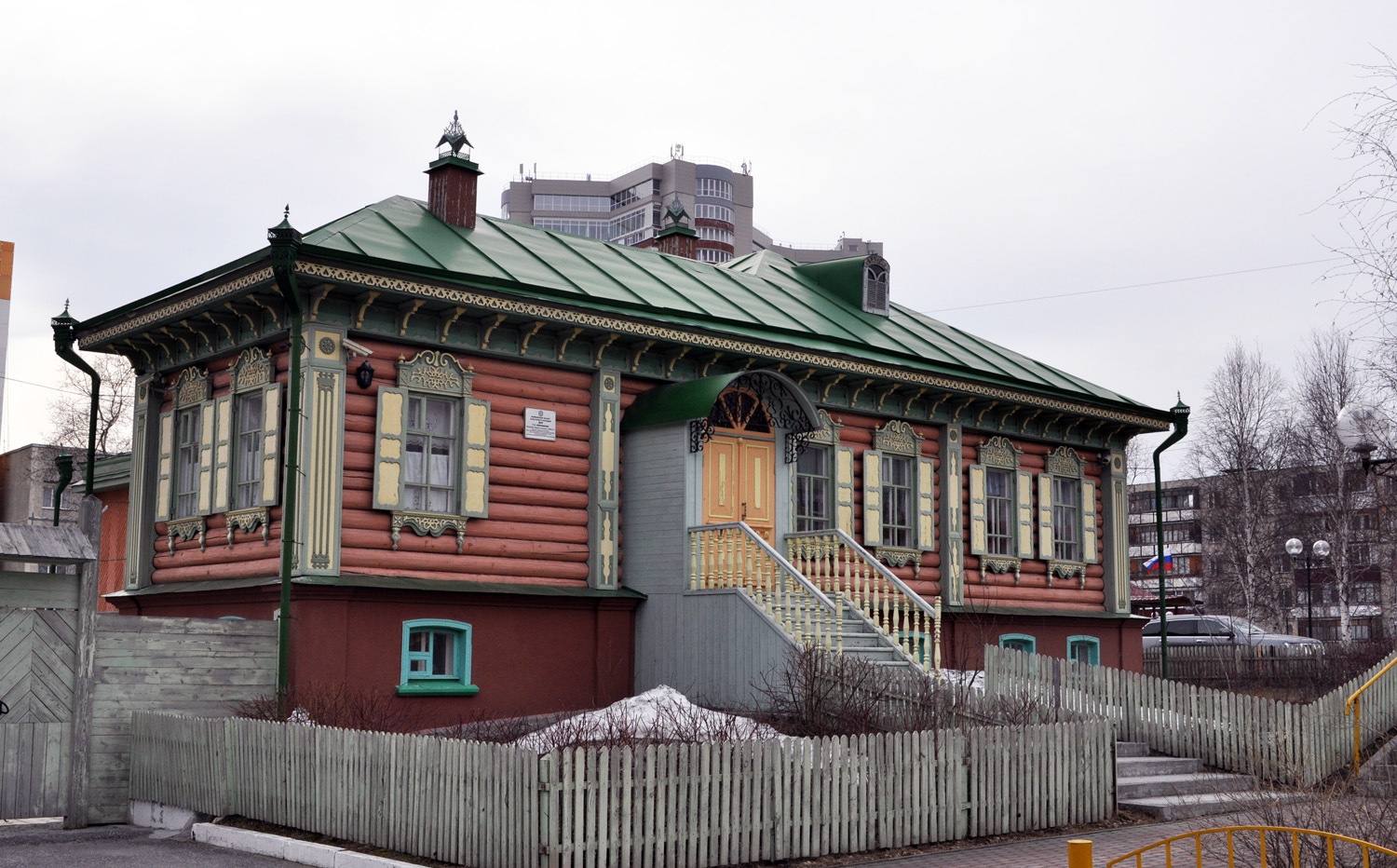 Сургут, Улица Просвещения, 7/1