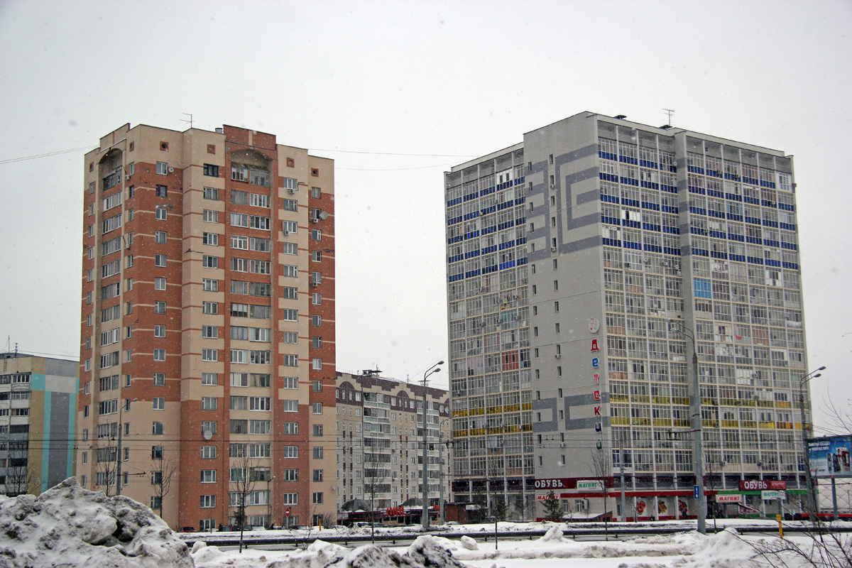 Казань, Улица Академика Сахарова, 18; Улица Академика Сахарова, 20