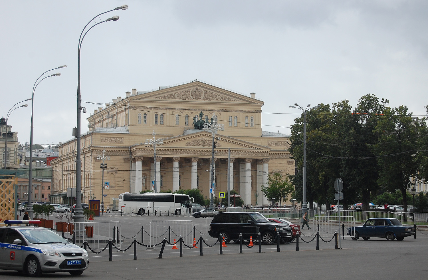 Москва, Театральная площадь, 1