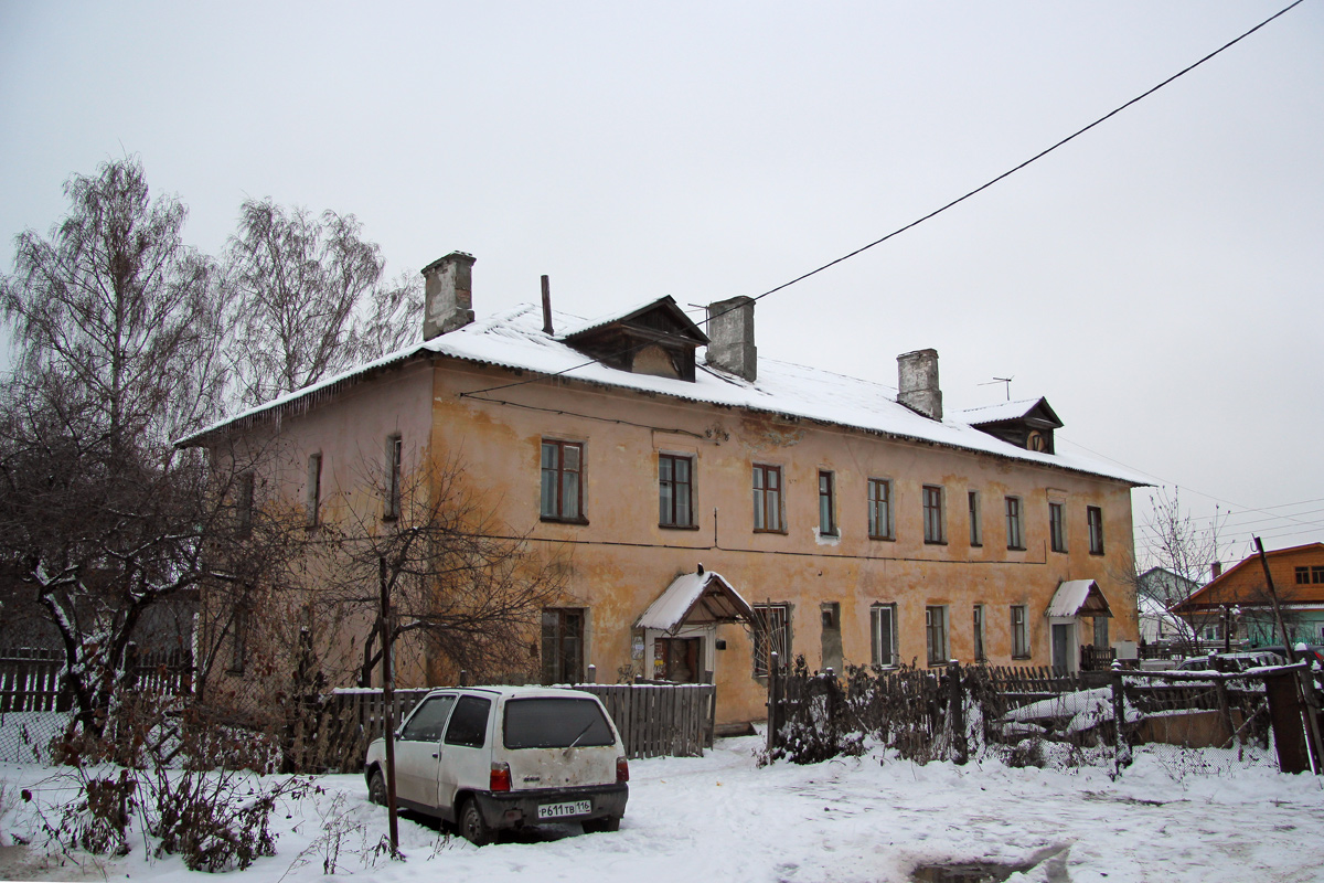 Казань, Краснооктябрьская улица, 11