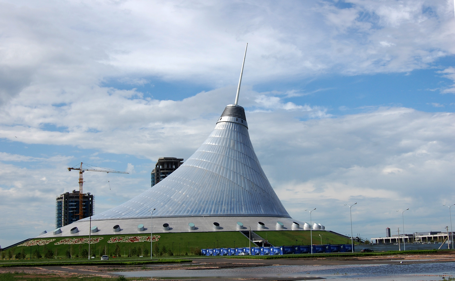 Астана, Проспект Туран, 37