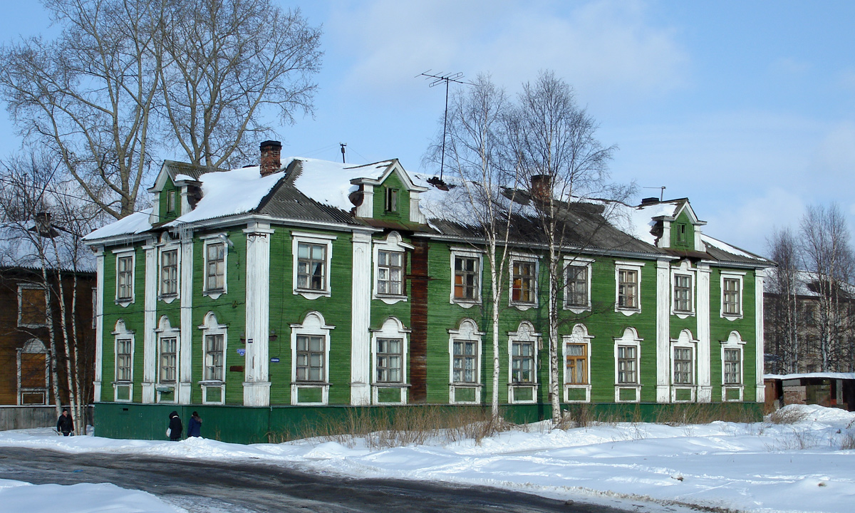 Архангельск, Улица Выучейского, 64