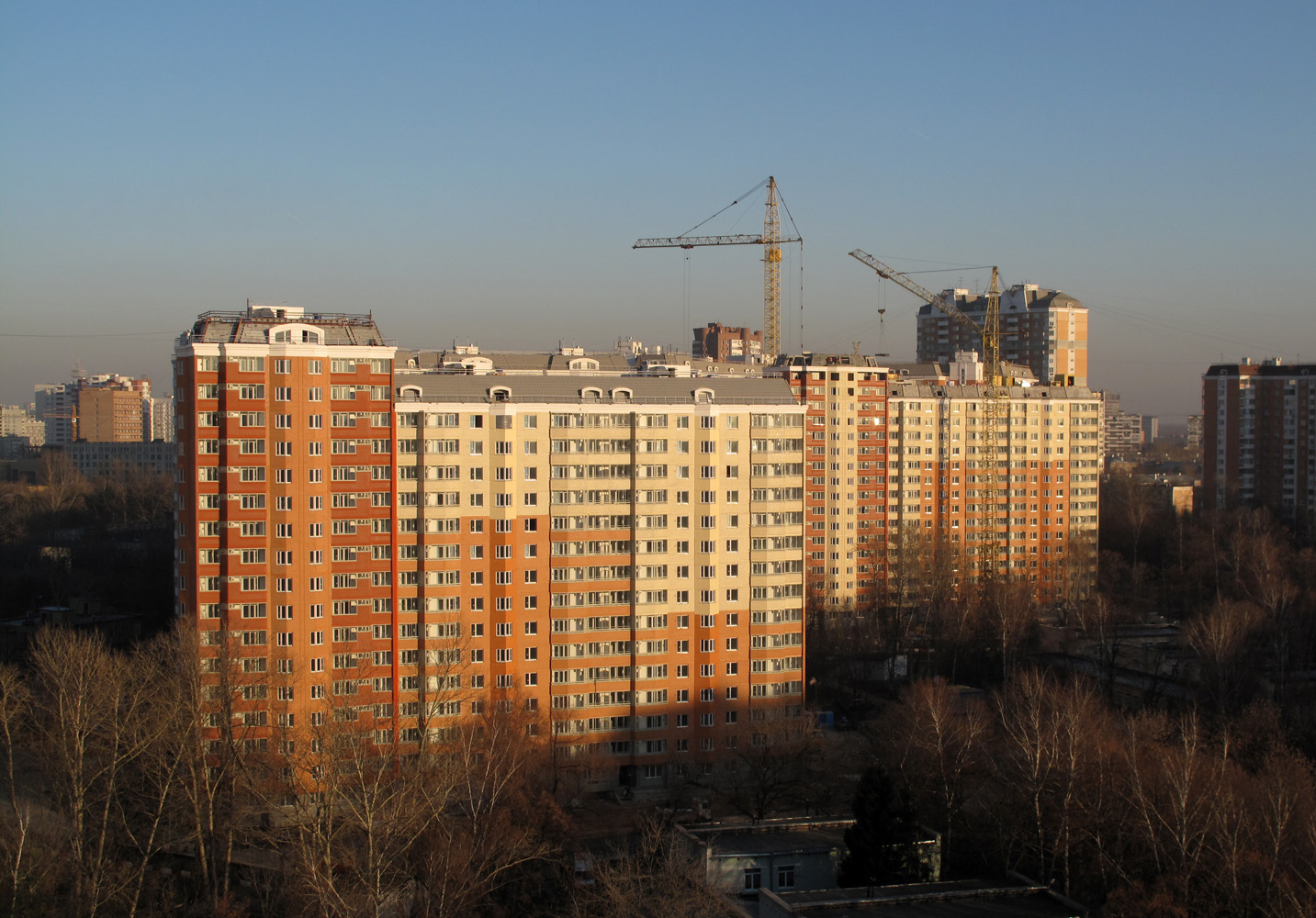 Москва, Снежная улица, 17 корп. 2; Снежная улица, 19 корп. 2