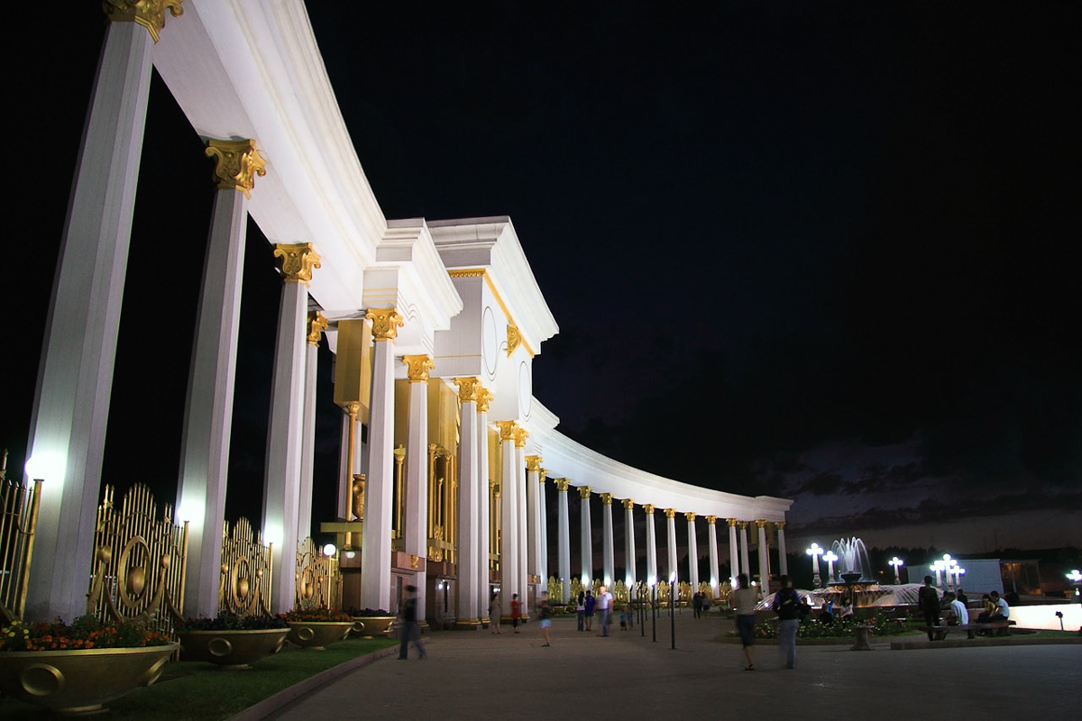 Алматы, Улица Дулати, 1/1