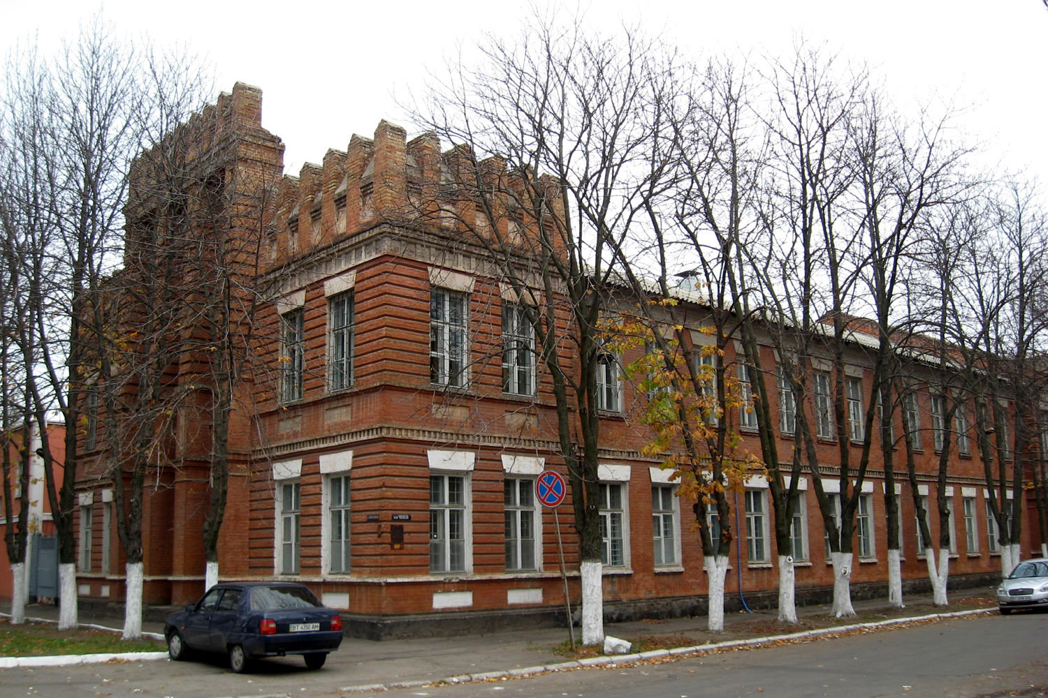 Кременчуг, Улица Врача Богаевского, 4 / Троицкая улица, 104