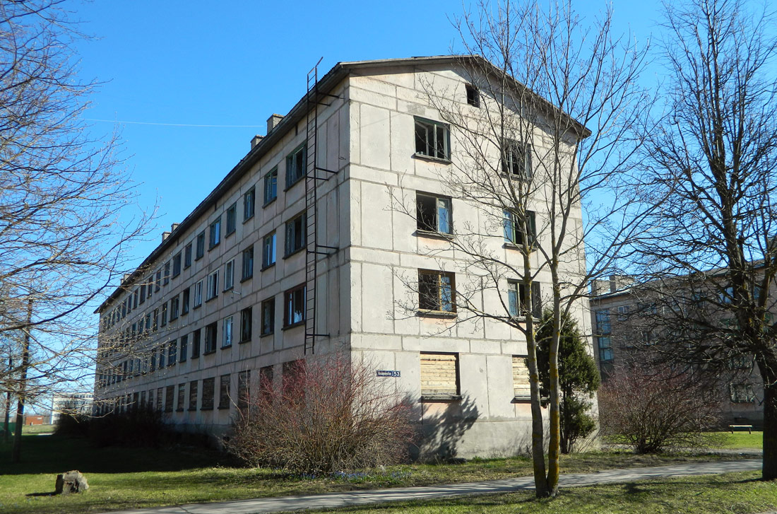 Кивиыли, Keskpuiestee, 53