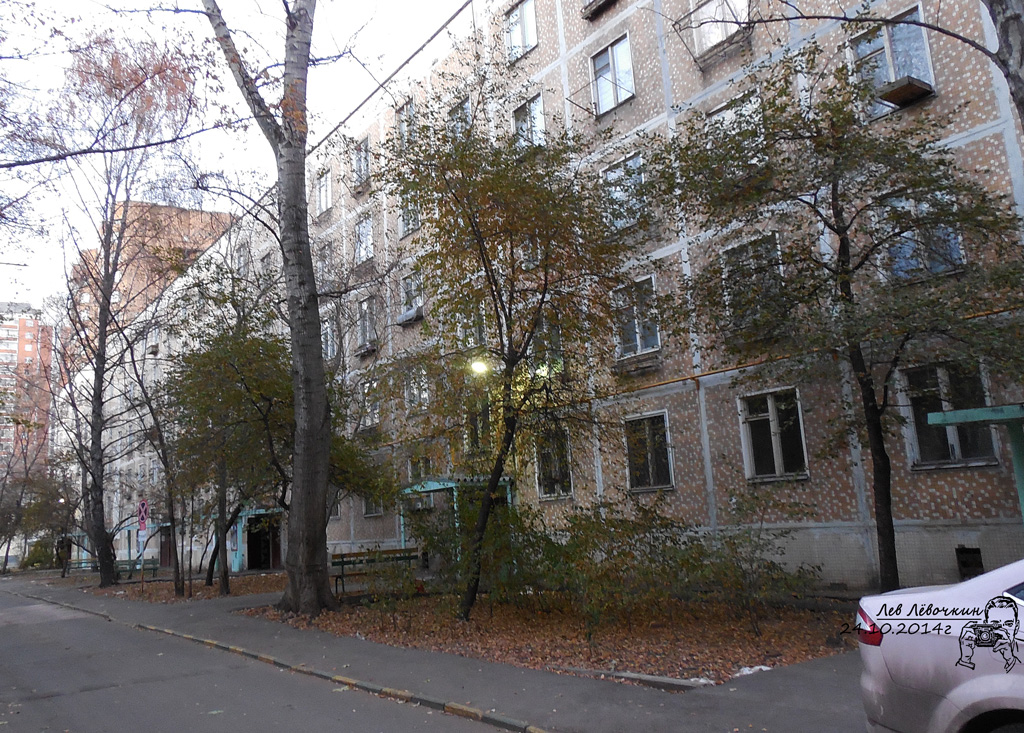 Москва, Бескудниковский бульвар, 13 / Бескудниковский переулок, 10