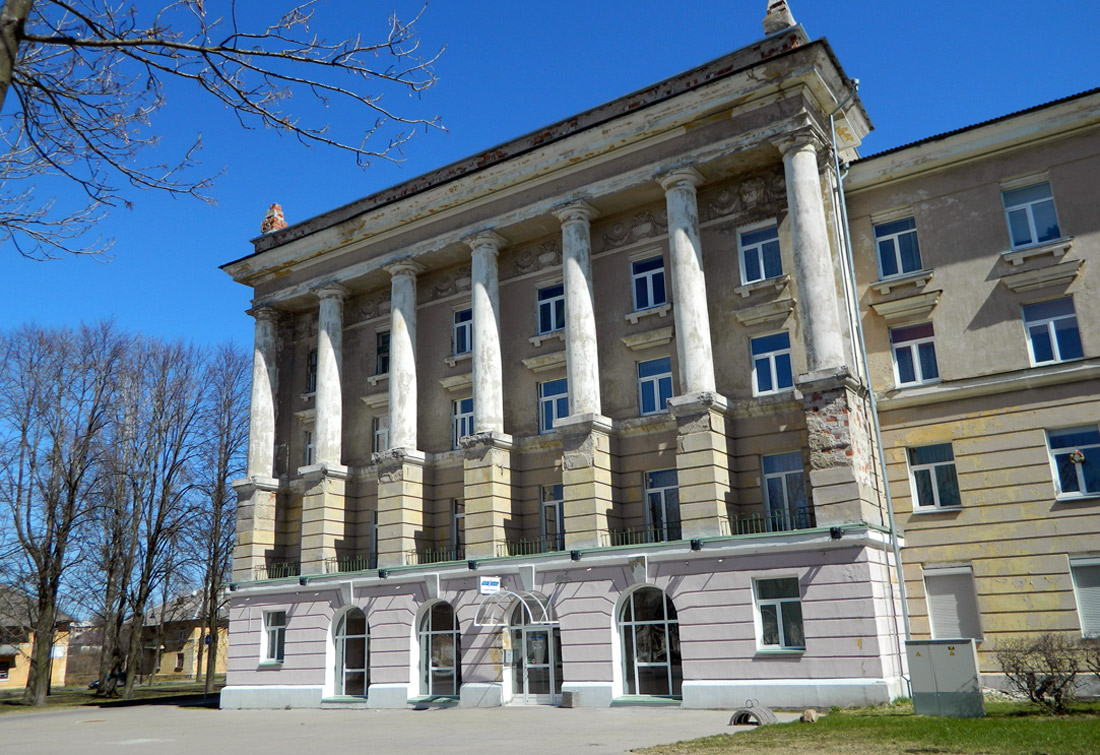Кохтла-Ярве, Keskallee, 17