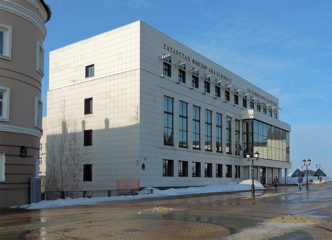 Казань, Право-Булачная улица, 5 / Улица Баумана, 20