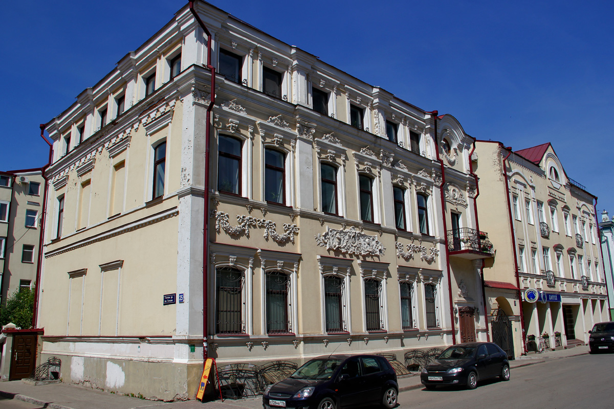 Kaasan, Улица Гоголя, 25; Улица Гоголя, 27