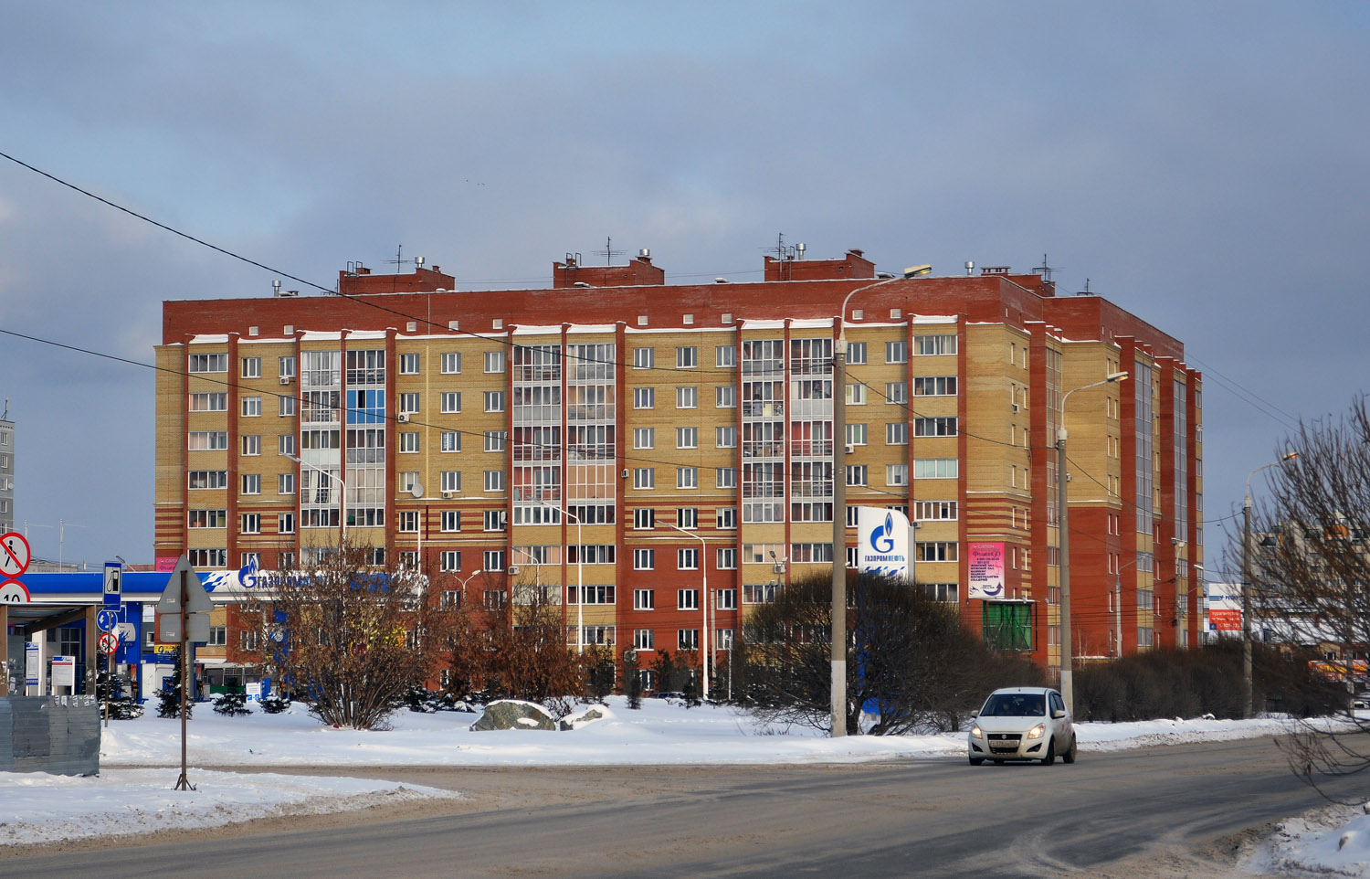 Омск, Улица Перелёта, 12 корп. 1