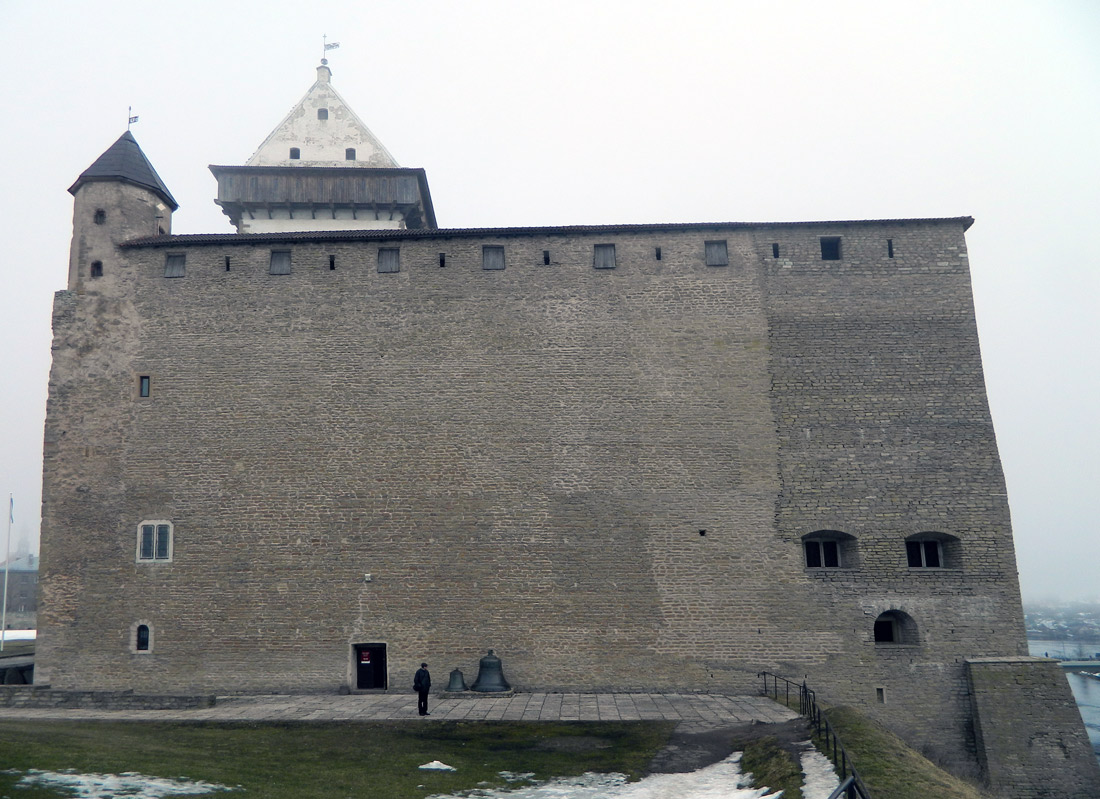 Нарва, Peterburi maantee, 2