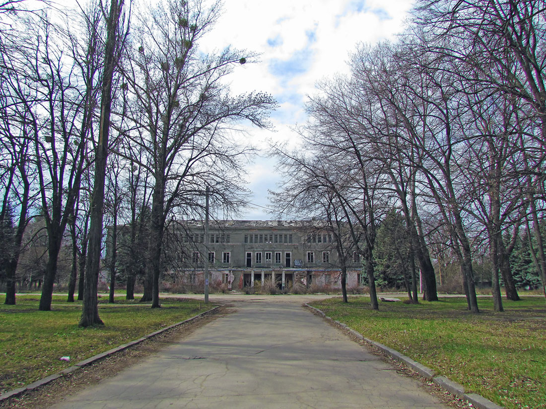 Харьков, Улица Сергея Тархова, 16