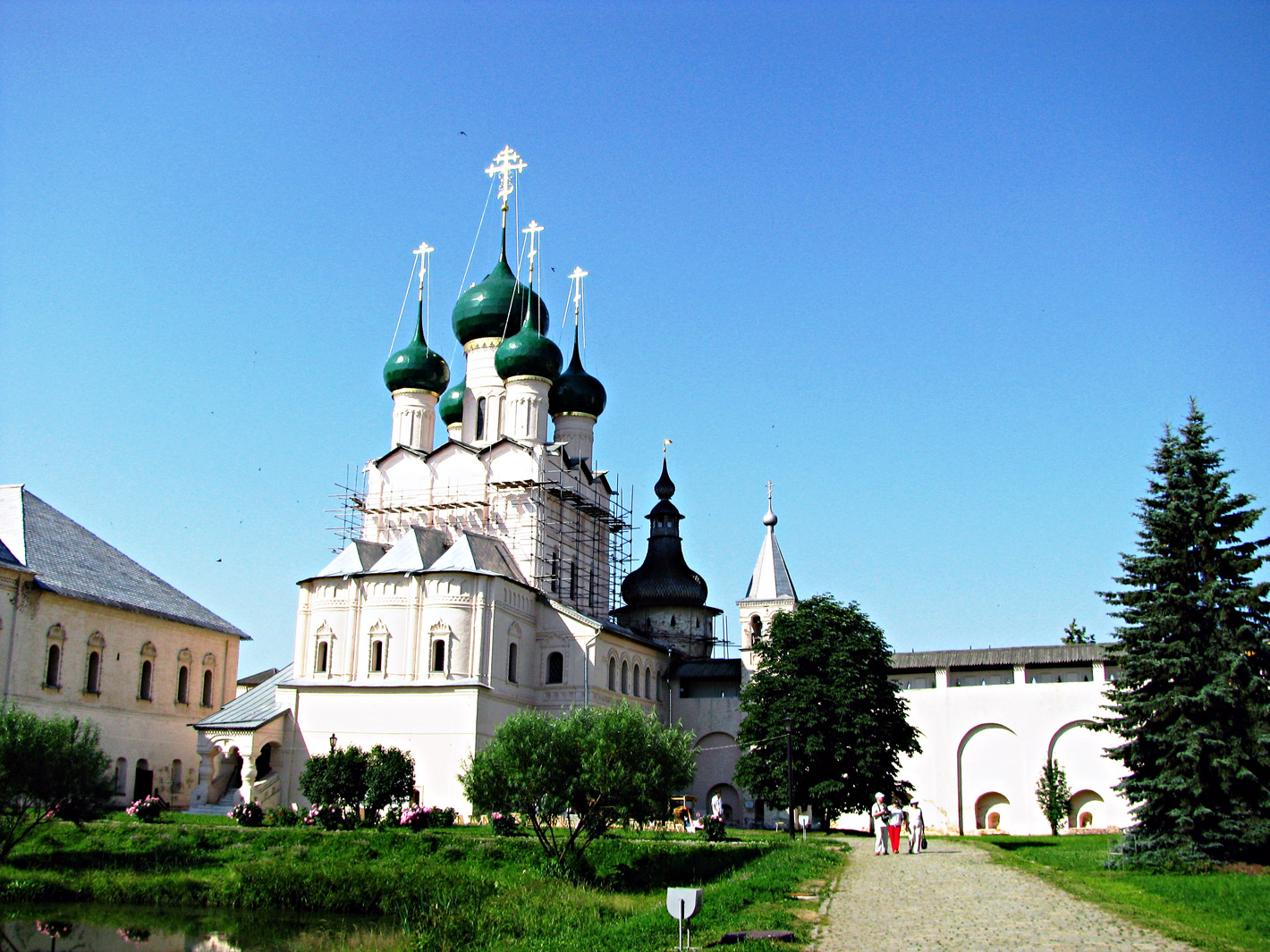 Ростов, Кремль, церковь Иоанна Богослова