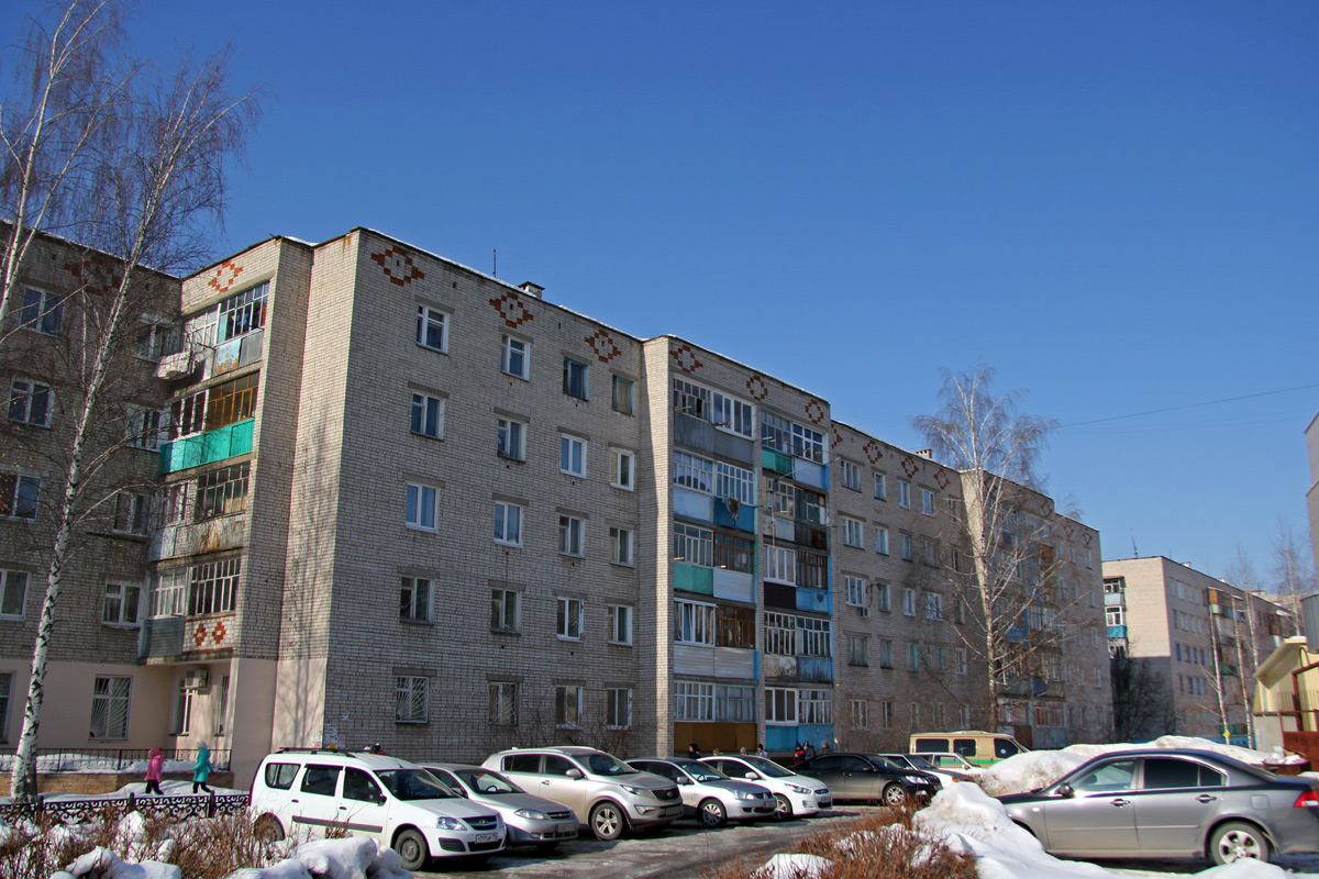 Зеленодольск, Столичная улица, 18