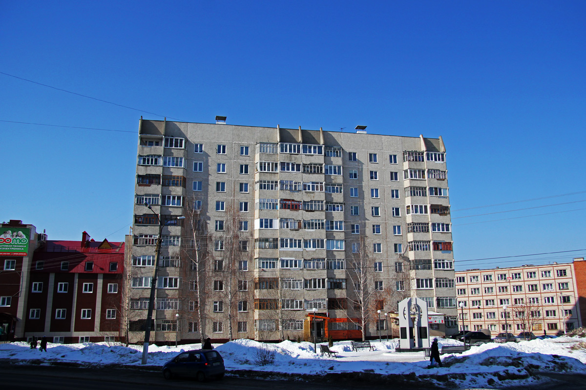 Зеленодольск, Улица Комарова, 18