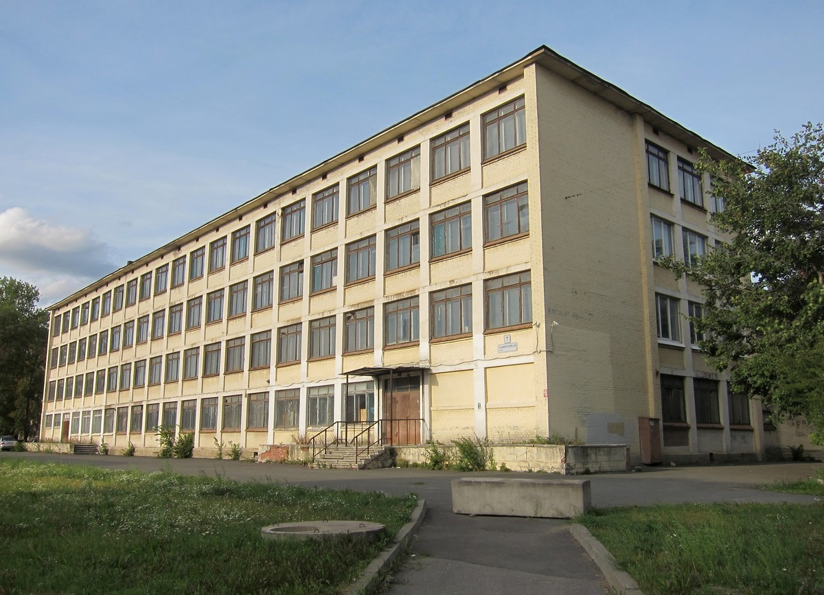 Санкт-Петербург, Лабораторная улица, 7