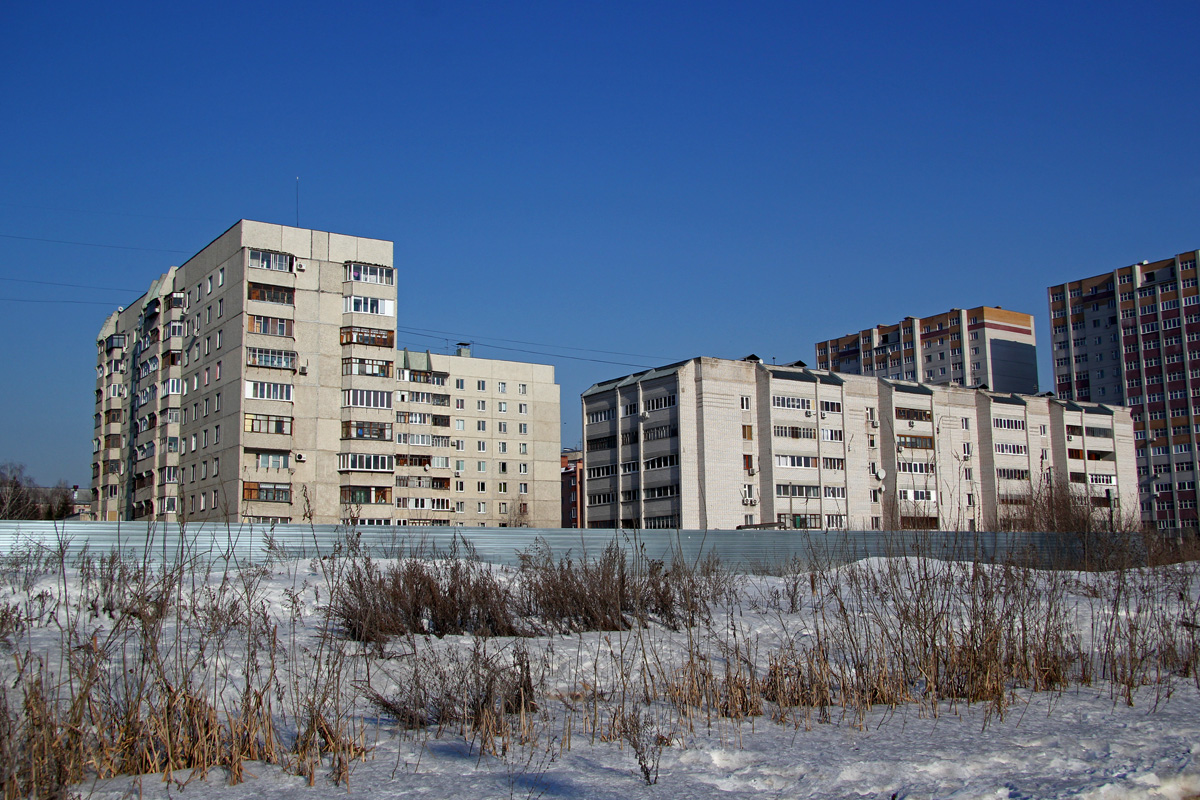 Казань, Улица Блюхера, 2; Улица Энергетиков, 18