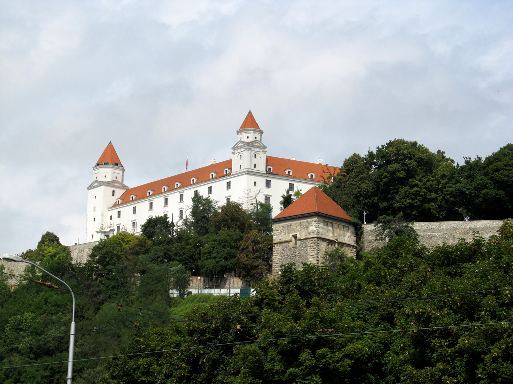 Братислава, Zámocká ulica, 2