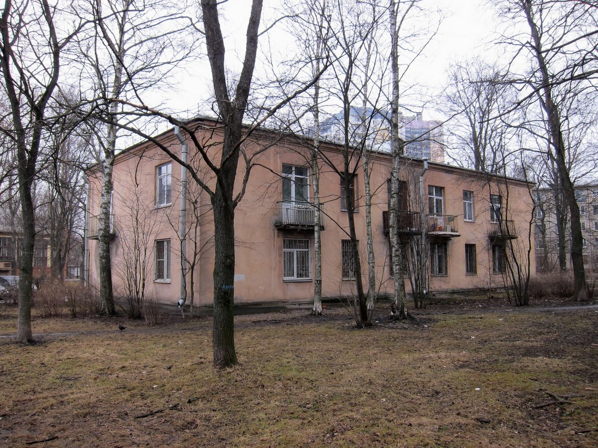 Petersburg, Дальневосточный проспект, 82 корп. 2