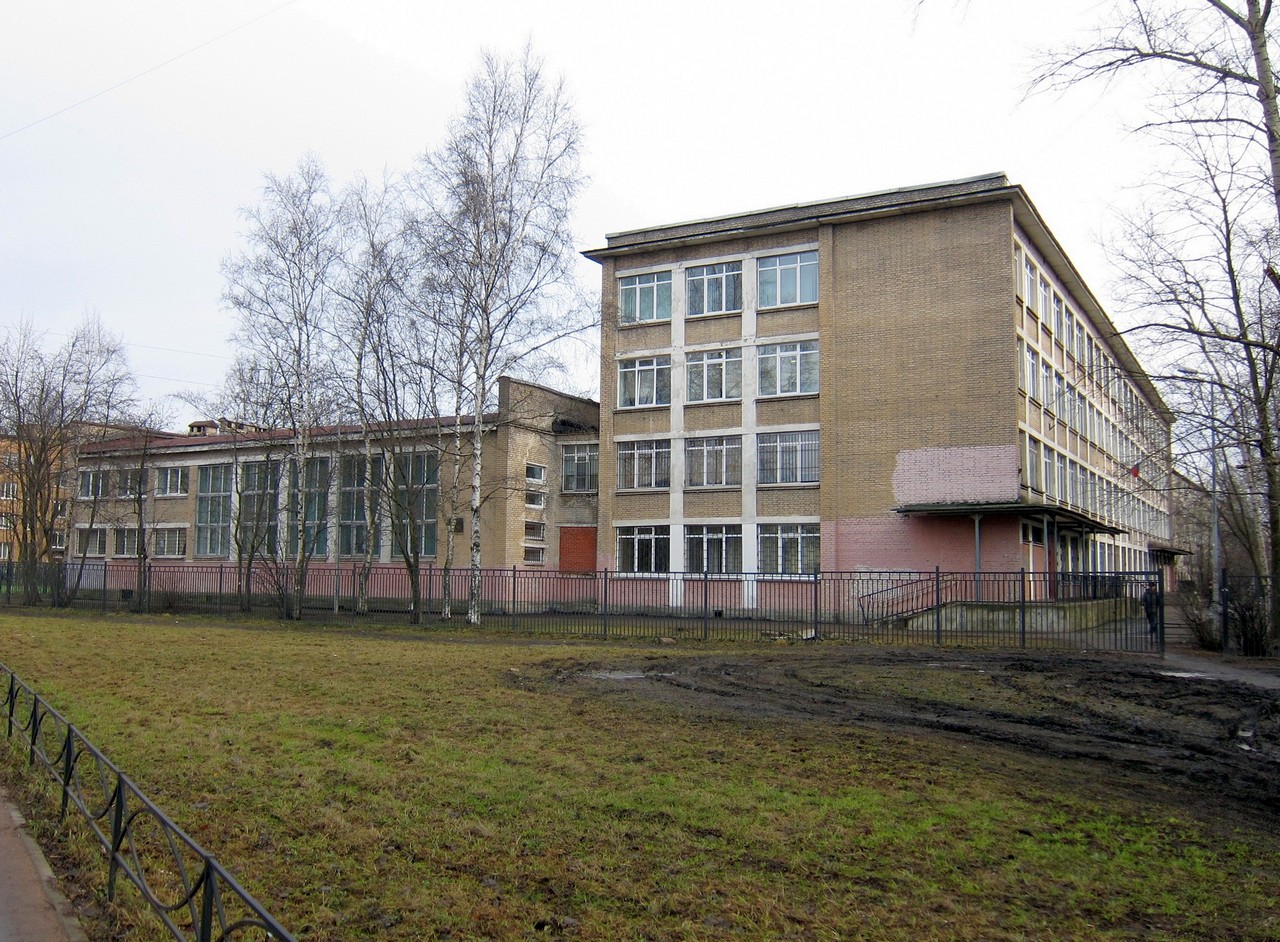 Санкт-Петербург, Народная улица, 44