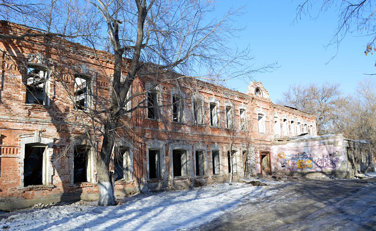 Павлодар, Улица Ленина, 170