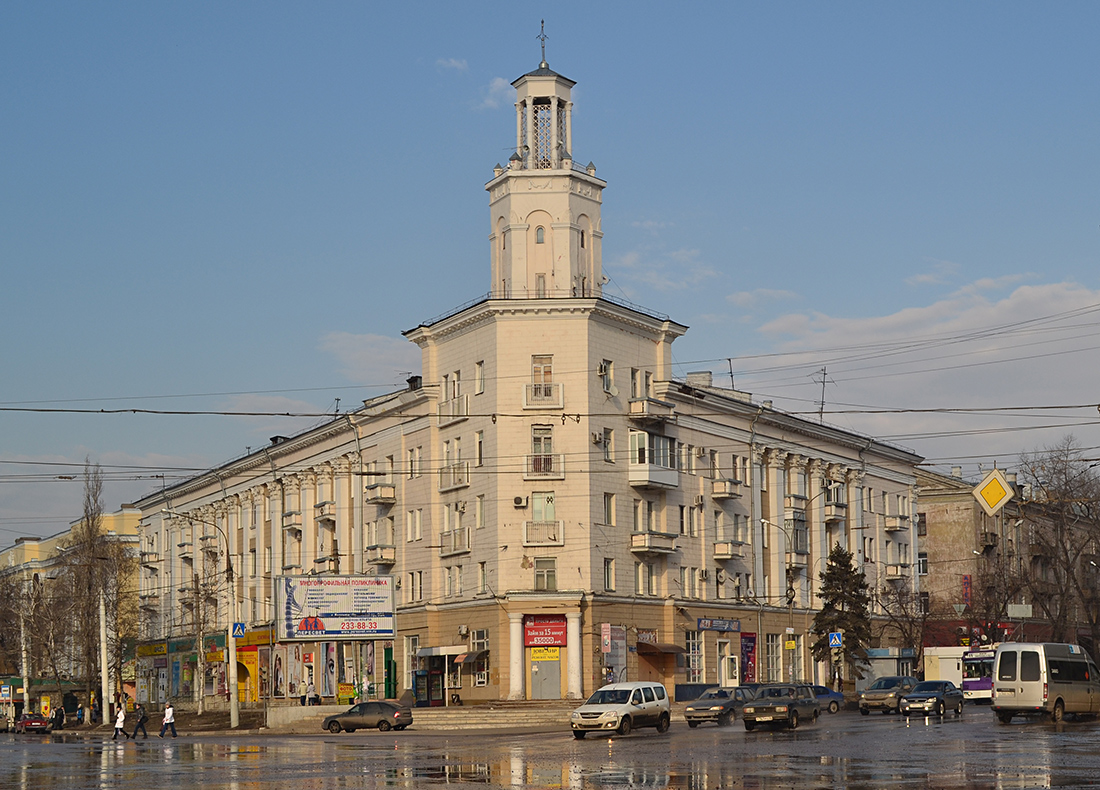 Воронеж, Улица Героев Стратосферы, 1