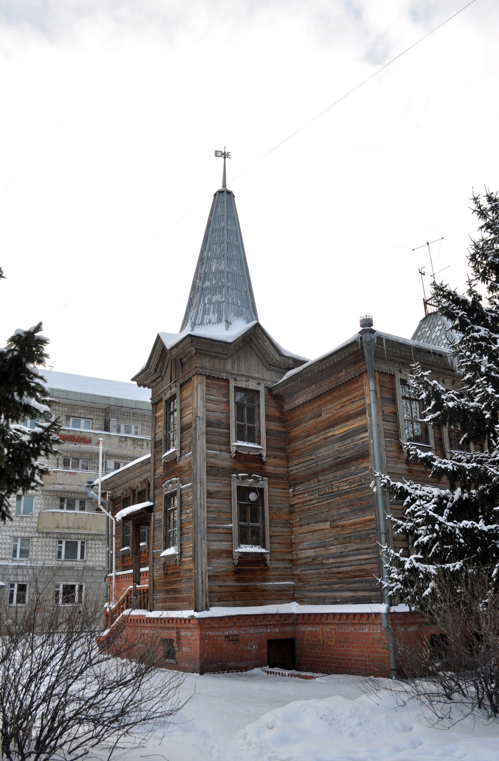 Omsk, Бульвар Мартынова, 6