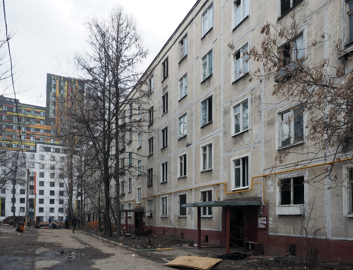 Москва, Улица Народного Ополчения, 15 корп. 3