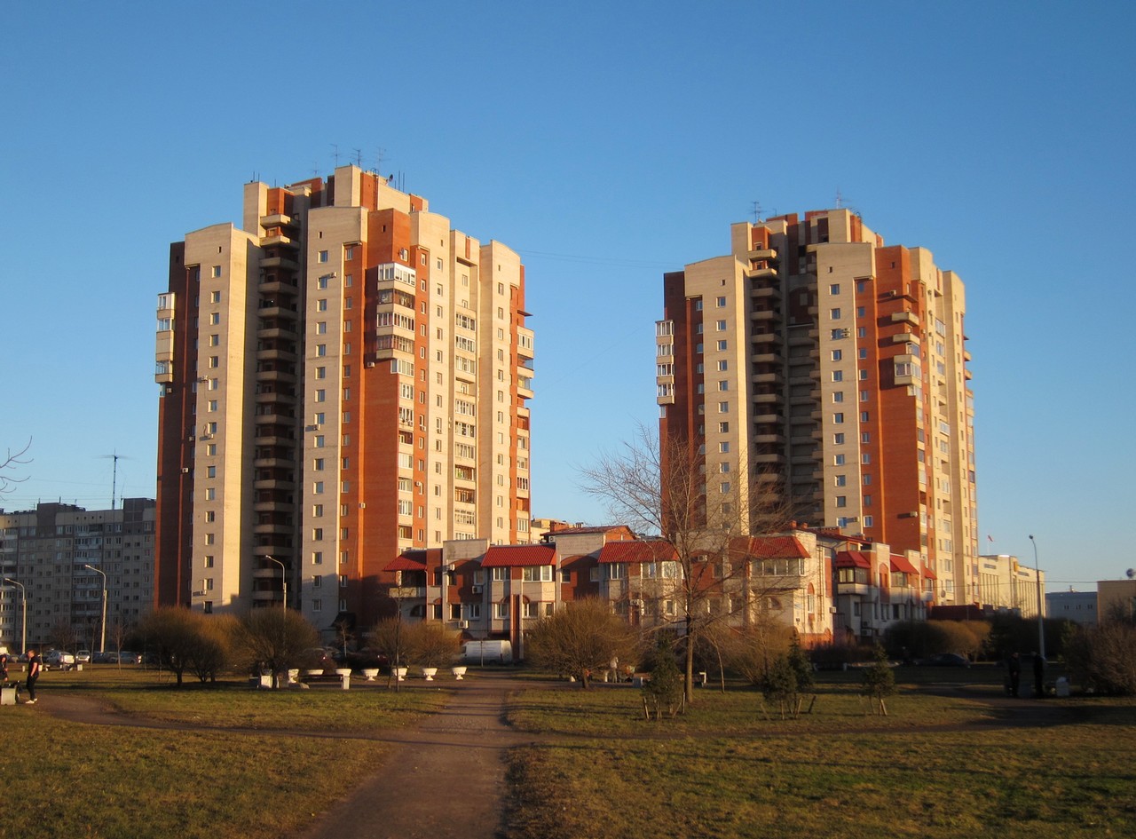 Санкт-Петербург, Пражская улица, 44; Пражская улица, 42; Улица Турку, 25