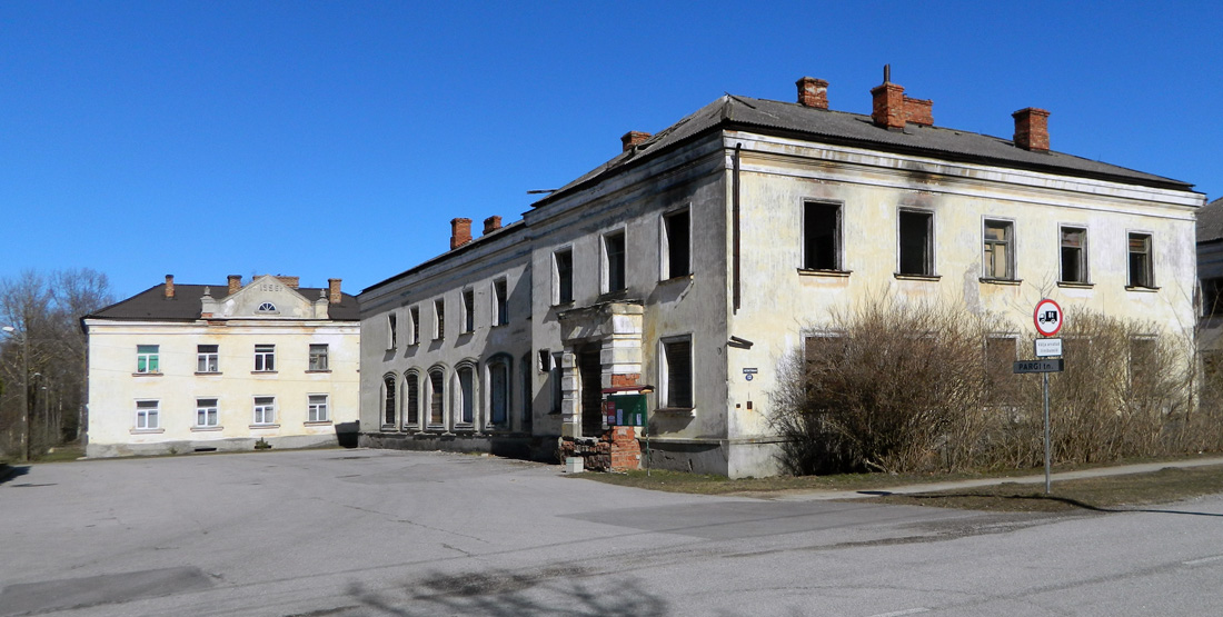 Азери, Kesktänav, 12