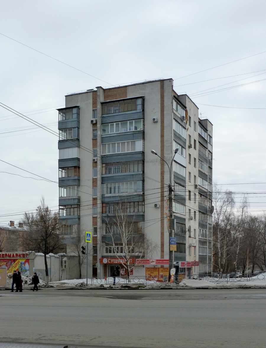 Самара, Улица Карбышева, 15