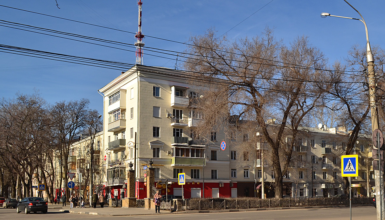 Воронеж, Улица Карла Маркса, 108-110